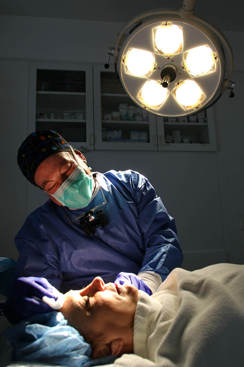 dr-kadesky-operating-room